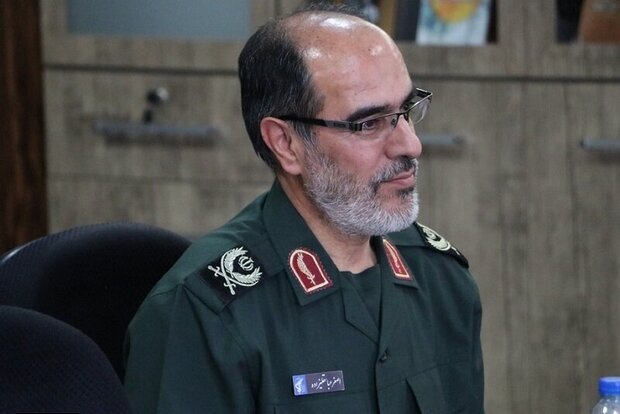 فرمانده سپاه عاشورا: برنده جنگ ۱۲ روزه ملت ایران بود / بسیج یعنی دلتپیدن برای ایران فرمانده سپاه عاشورا: برنده جنگ ۱۲ روزه ملت ایران بود / بسیج یعنی دلتپیدن برای ایران